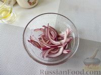 Вьетнамский салат с запечённой курицей и арахисом